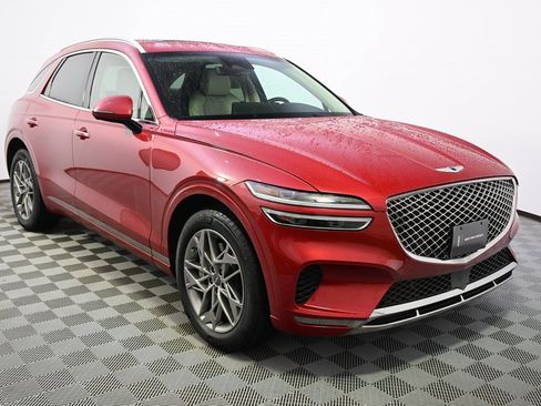 Used 2025 Genesis GV70 2.5T Select w/ Advanced Package image 8