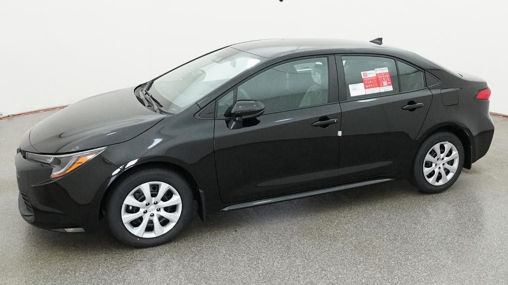 New 2026 Toyota Corolla LE FWD image 2