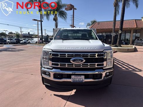 Used 2024 Ford F550 2WD Regular Cab Super Duty image 3