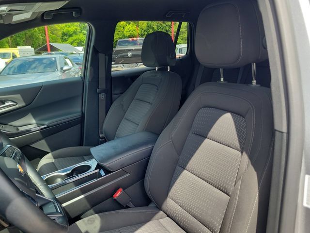 Used 2025 Chevrolet Equinox LT FWD image 18
