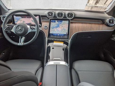 New 2026 Mercedes-Benz GLC 300 4MATIC image 16