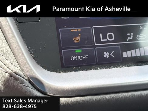 Used 2024 Subaru Outback Premium AWD/4WD image 16