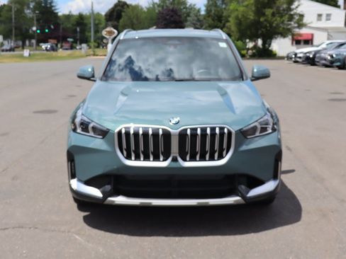 Used 2026 BMW X1 xDrive28i AWD/4WD image 2