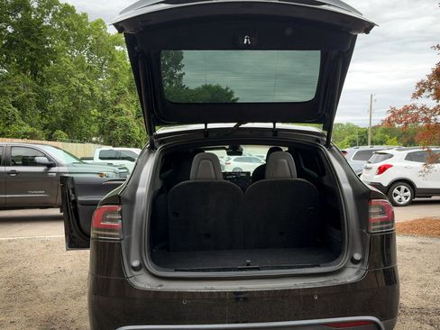 Used 2022 Tesla Model X Plaid AWD/4WD image 8