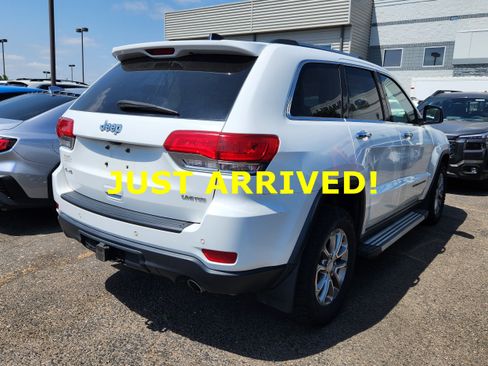 Used 2016 Jeep Grand Cherokee Limited w/ Trailer Tow Group IV AWD/4WD image 3