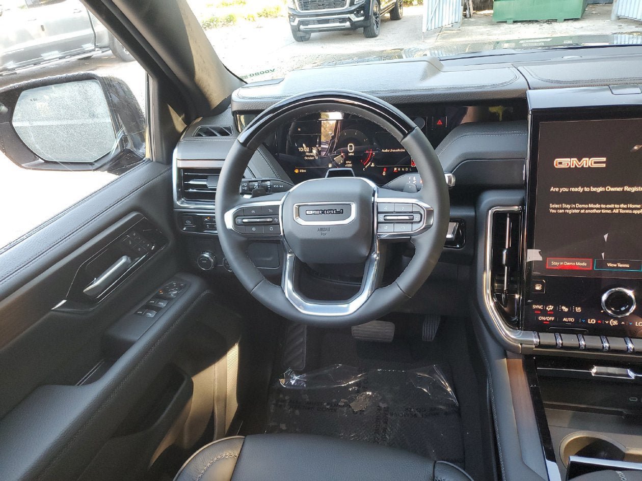 New 2027 GMC Yukon Denali w/ Sun & Power Step Package RWD image 13