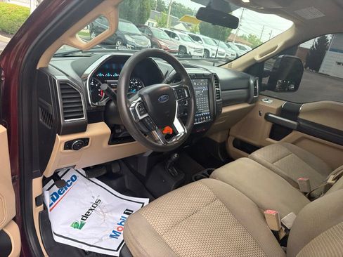 Used 2017 Ford F250 XLT AWD/4WD image 10