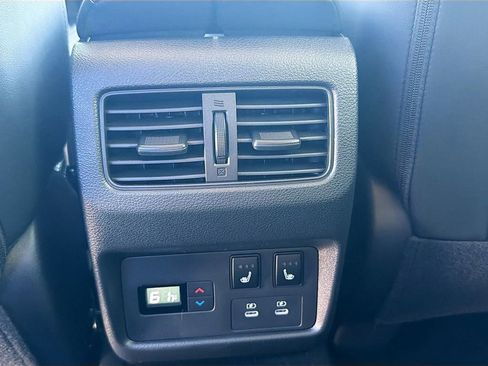 New 2026 Nissan Rogue Platinum image 27