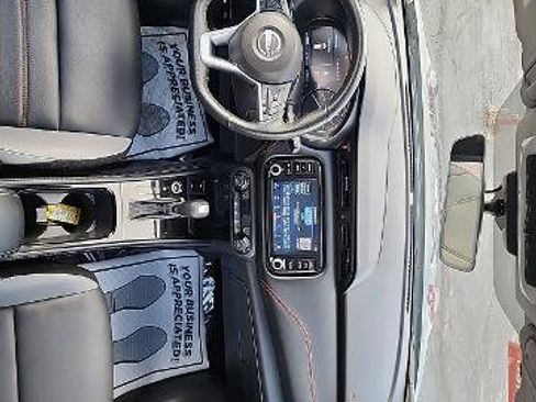 Certified 2022 Nissan Kicks SR w/ Premium Package image 23