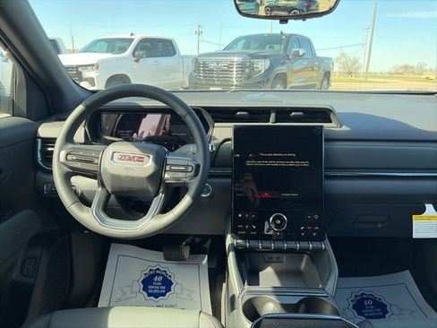 New 2026 GMC Terrain AT4 w/ Technology Package II image 14