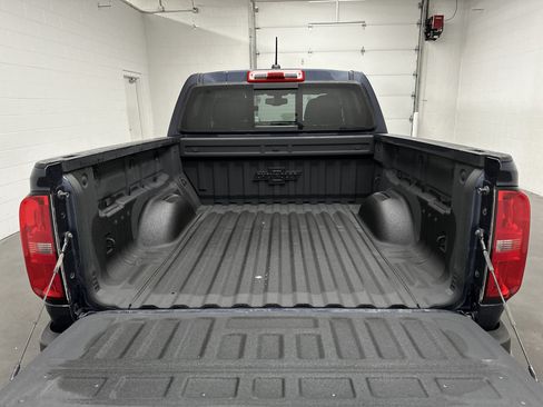 Used 2018 Chevrolet Colorado Z71 w/ Centennial Edition AWD/4WD image 14