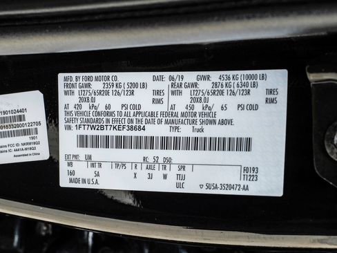 Used 2019 Ford F250 Lariat w/ Lariat Value Package AWD/4WD image 47