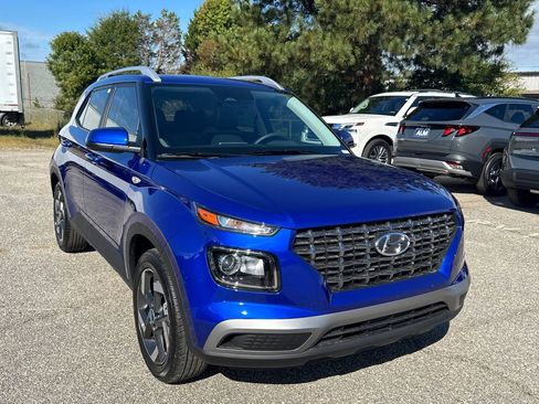 New 2026 Hyundai Venue SEL image 7