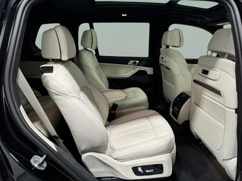 New 2026 BMW X7 xDrive40i w/ M Sport Package image 13