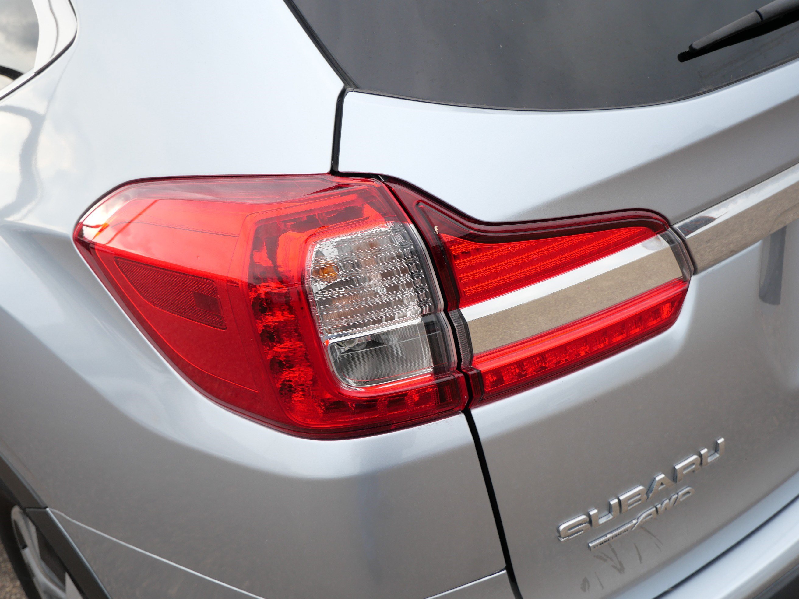 Used 2022 Subaru Ascent Premium w/ Convenience Package AWD/4WD image 17
