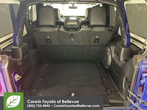 Used 2020 Jeep Wrangler Unlimited Sahara image 16