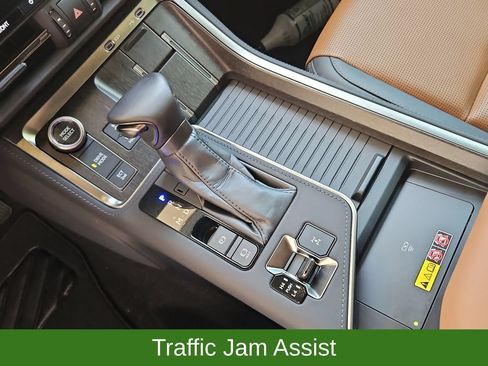 Used 2024 Lexus GX 550 w/ Accessory Package (2T) AWD/4WD image 21
