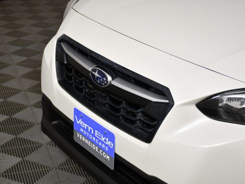 Used 2019 Subaru Crosstrek 2.0i Premium w/ Eyesight System AWD/4WD image 11