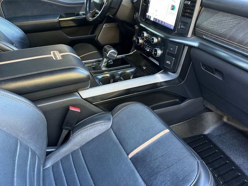 Used 2023 Ford F150 Platinum image 15