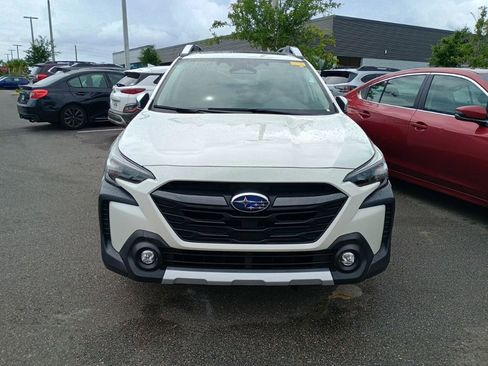 Used 2024 Subaru Outback Touring XT AWD/4WD image 2
