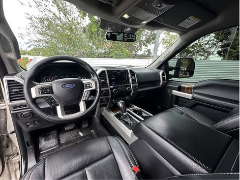 Used 2018 Ford F150 Lariat w/ Equipment Group 501A Mid AWD/4WD image 14