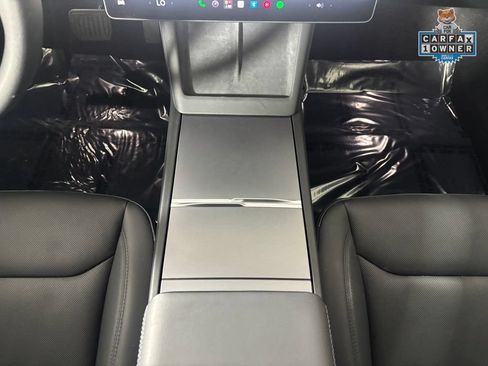 Used 2024 Tesla Model 3 Standard Range RWD image 19
