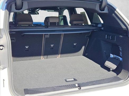 Used 2025 BMW X3 xDrive30i image 6