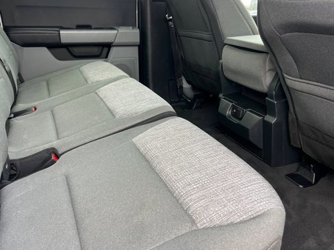 Used 2025 Ford F250 XLT w/ FX4 Off-Road Package image 29