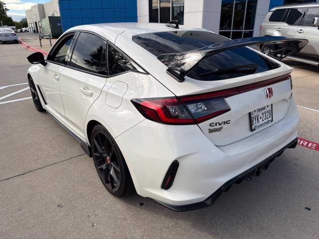 Used 2024 Honda Civic Type R image 6