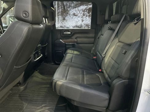 Used 2021 GMC Sierra 2500 Denali w/ Denali Ultimate Package image 28