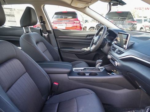 New 2026 Nissan Altima 2.5 SV AWD/4WD image 18