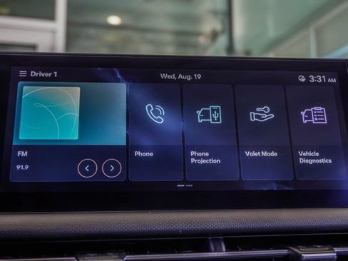 Used 2025 Hyundai Tucson SEL FWD image 24