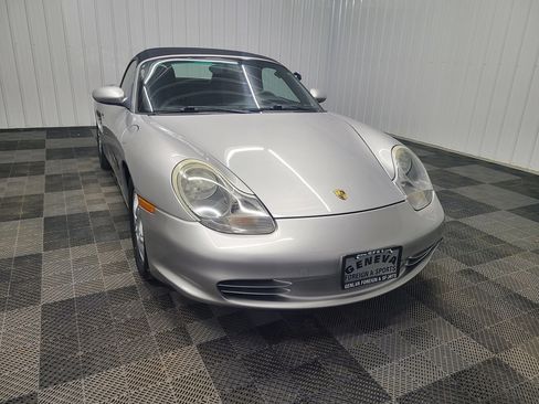 Used 2003 Porsche Boxster RWD image 4