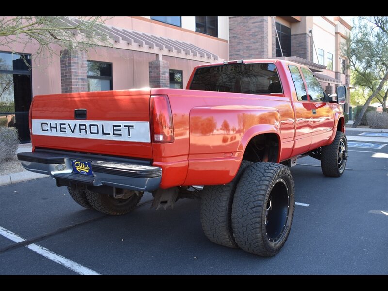 Used 1997 Chevrolet Silverado 3500 4x4 Extended Cab w/ Preferred Equipment Group 2 image 10