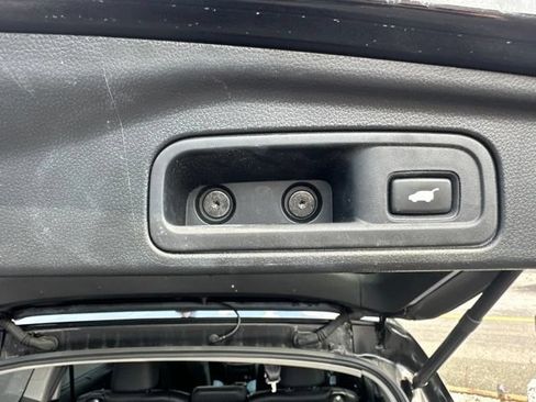 Used 2022 Honda Pilot Special Edition image 21
