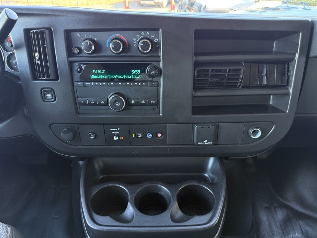 Used 2023 Chevrolet Express 3500 LS RWD image 23