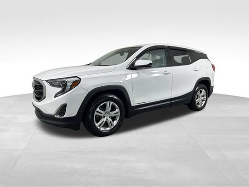 Used 2020 GMC Terrain SLE FWD image 2