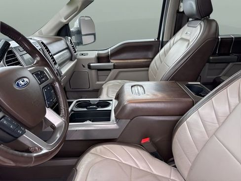 Used 2019 Ford F250 Limited image 15