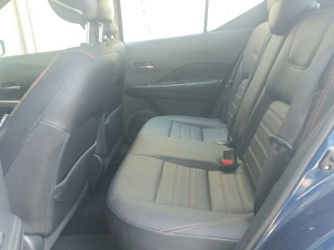 Used 2019 Nissan Kicks SR w/ SR Premium Package FWD image 30
