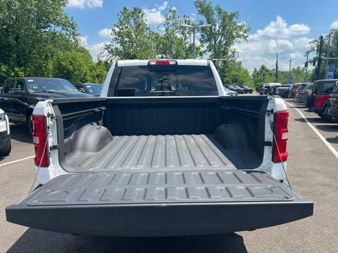 Used 2025 RAM 1500 Big Horn AWD/4WD image 23