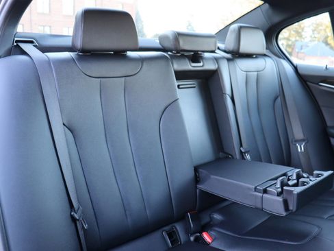 Used 2020 BMW 530i xDrive image 16