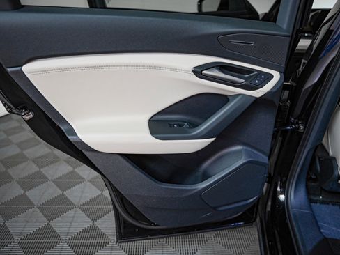 Certified 2025 Audi Q6 e-tron Premium w/ Convenience Package image 24