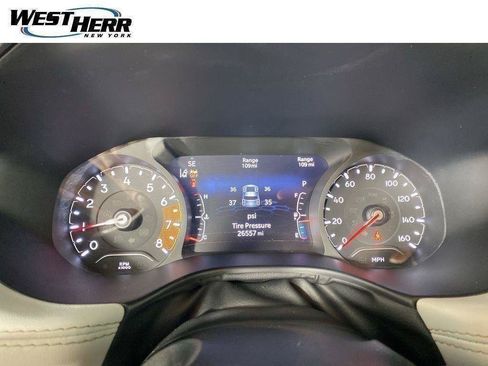 Used 2022 Jeep Compass Limited AWD/4WD image 30