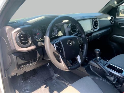 Certified 2023 Toyota Tacoma TRD Sport w/ Technology Package AWD/4WD image 18