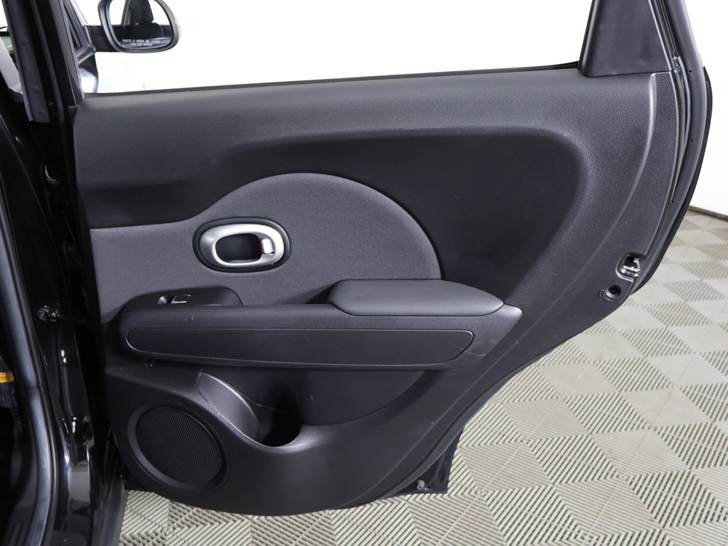 Used 2018 Kia Soul FWD image 20