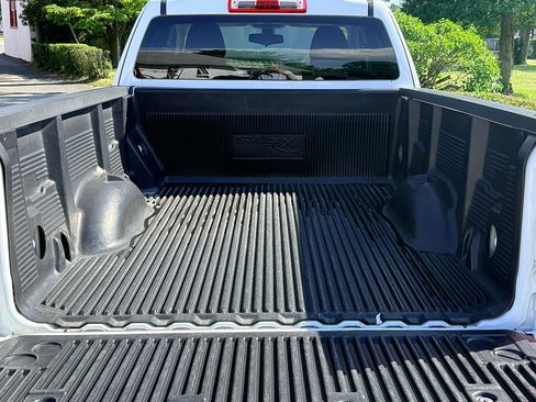 Used 2017 Chevrolet Colorado W/T w/ WT Convenience Package AWD/4WD image 11