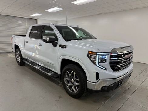 New 2026 GMC Sierra 1500 SLT w/ SLT Premium Plus Package image 3