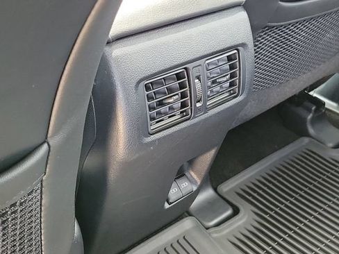 Used 2024 Toyota 4Runner TRD Off-Road Premium AWD/4WD image 29