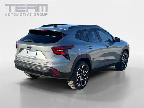 New 2026 Chevrolet Trax RS w/ Driver Confidence Package image 7