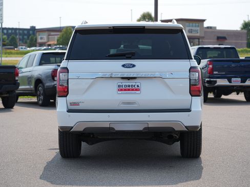 Used 2020 Ford Expedition Limited AWD/4WD image 4